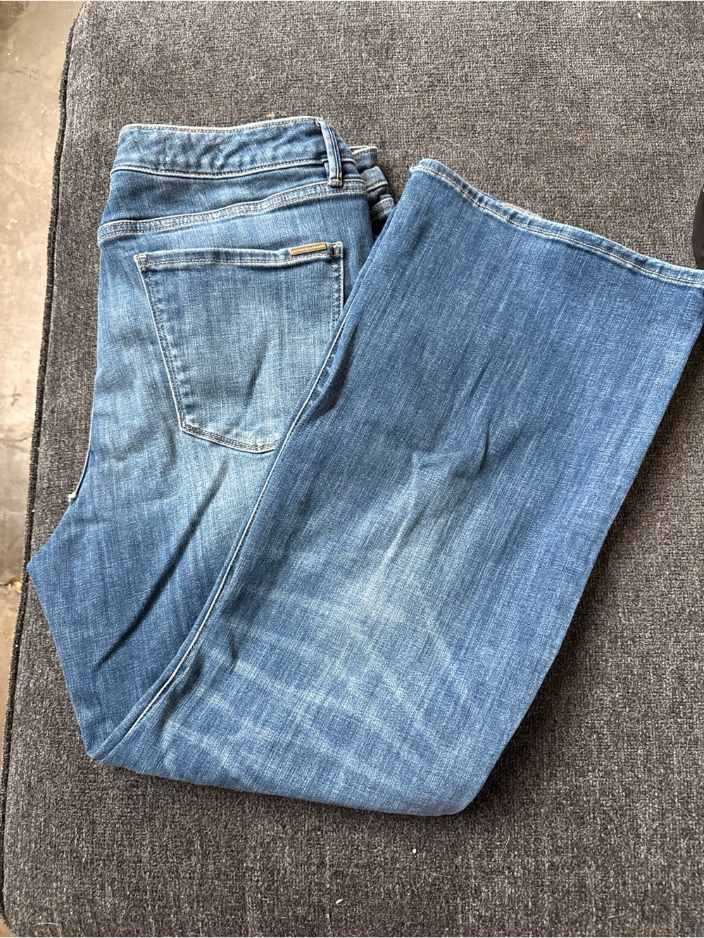 White House Black Market Light Blue Denim Jeans - Mid Rise
